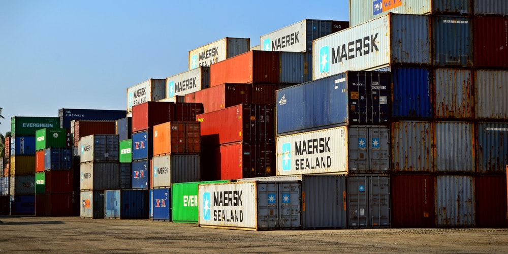 Loading Containers
